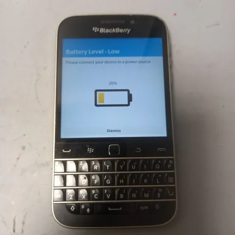UNBOXED BLACKBERRY CLASSIC MOBILE PHONE 