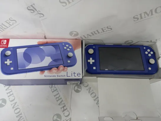 BOXED NINTENDO SWITCH LITE IN BLUE