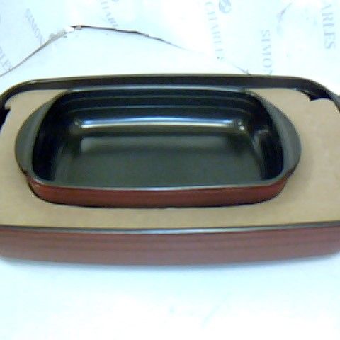 2 SET GLASS BAKEWARE RED