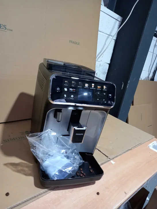 PHILIPS 5400 SERIES BEAN-TO-CUP ESPRESSO MACHINE