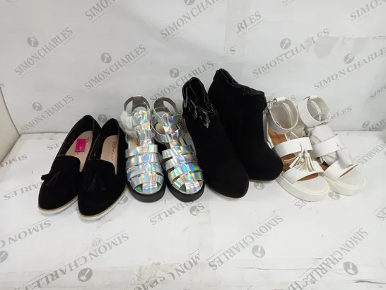 4 BOXED PAIR OF DOLCIS SHOES TO INCLUDE PLATFORM HEELS SIZE 7, PLATFORM SANDALS SIZE 4