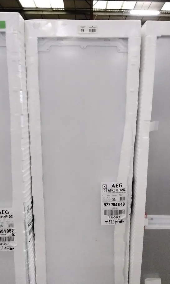 AEG ABK818E6NC REFRIGERATOR RRP £1000