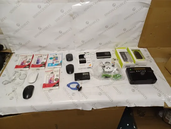 LOT OF APPROXIMATELY 10 HOUSEHOLD GOODS TO INCLUDE MINUTEONE SAMSUNG GALAXY S20 FE 5G PROTECTOR KIT, LOGITECH MOUSE, AND HANDS FREE CAR KIT ETC.