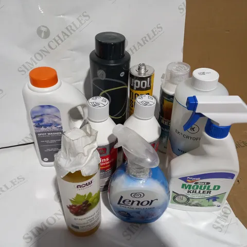 LOT OF APPROX 15 CLEANING ITEMS TOO INCLUDE VAX SPOT WASH AND MOULD KILLER 