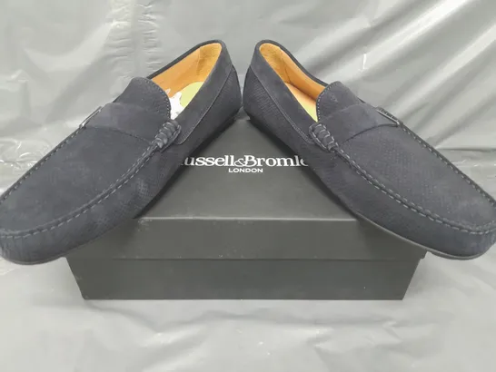 BOXED PAIR OF RUSSELL & BROMLEY REGGIE SUEDE SHOES IN NAVY EU SIZE 45