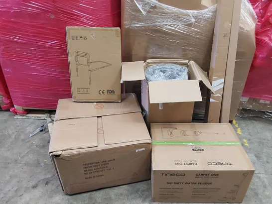 PALLET OF ASSORTED ITEMS INCLUDING: ARM CHAIR, BEDDING, CARPET CLEANER, LED LIGHTS, BED SAFETY RAIL