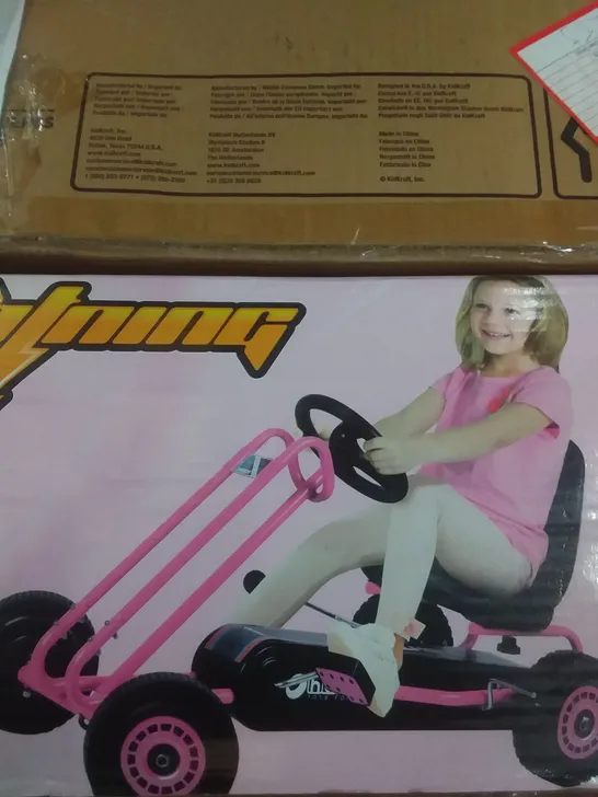 BOXED HAUCK LIGHTNING GO KART PINK RRP £140