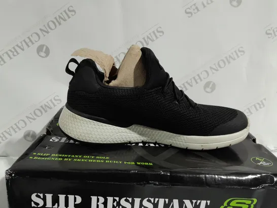 BOXED PAIR OF SKECHERS SLIP RESISTANT WORK TRAINERS IN BLACK - SIZE 5