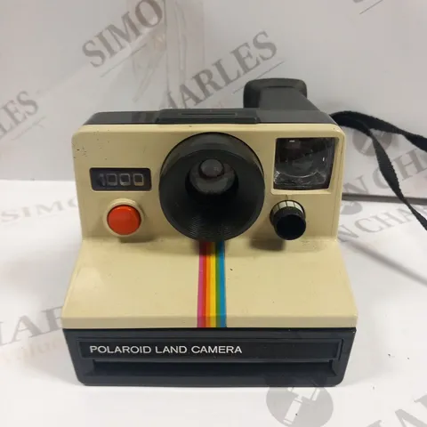 POLAROID LAND CAMERA