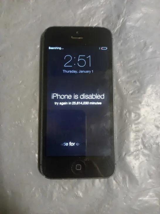 APPLE IPHONE 5 16GB MD297B/A