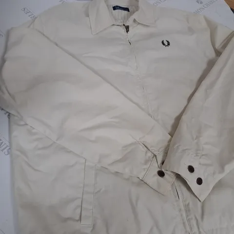 FRED PERRY WHITE ZIP JACKET IN WHITE - SIZE XXL