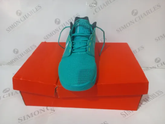 BOXED PAIR OF NIKE ZOOM METCON TURBO 2 SHOES IN JADE/TEAL UK SIZE 11