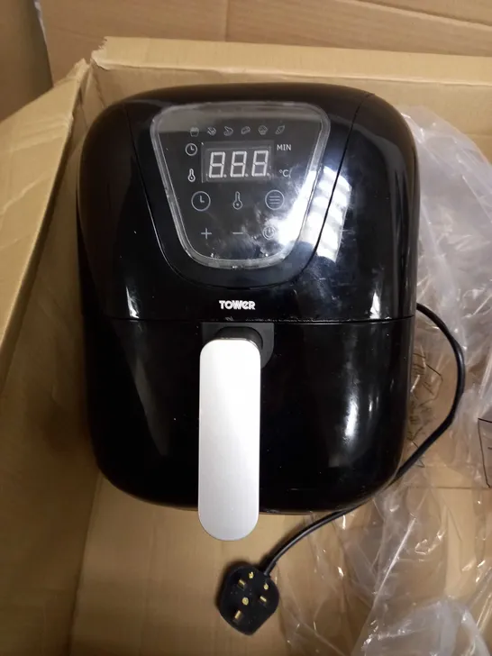 TOWER T17068 VORTX DIGITAL AIR FRYER 