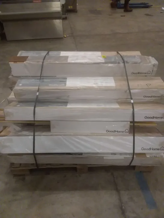 PALLET OF ASSORTED GOODHOME SOLID WOOD FLOORING 