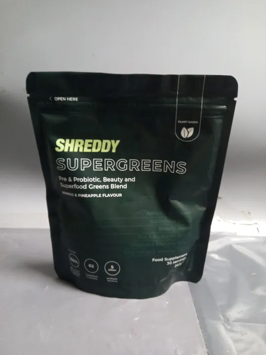 SHREDDY SUPERGREENS MANGO & PINEAPPLE FOOD SUPPLEMENT 30 SERVINGS 240G