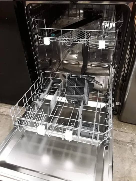 CANDY RAPIDO DISHWASHER  