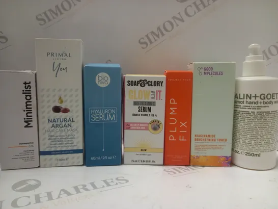 BOX OF APPROX 7 ASSORTED BEAUTY PRODUCTS TO INCLUDE SOAP&GLORY VITAMIN C SERUM, PROJECT FACE PLUMP FIX FACE SERUM, MALIN+GOETZ HAND/BODY WASH, ETC 