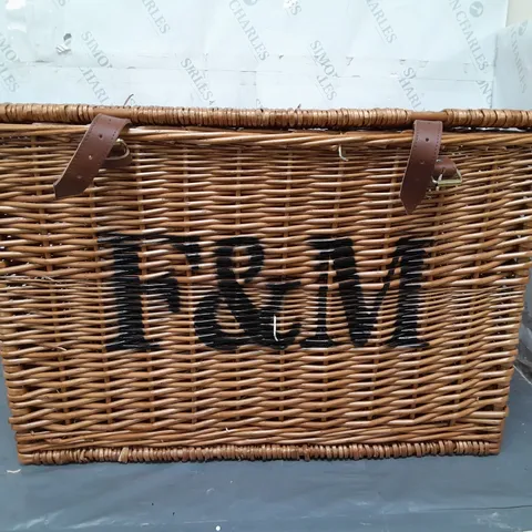 FORTNUM & MASON WICKER BASKET 