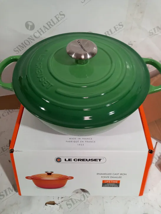 BOXED LE CREUSET CAST IRON 4.1L CASSEROLE DISH