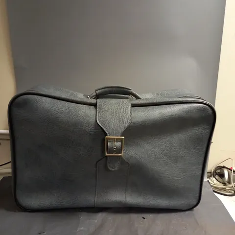 SATCHEL CARRY ALONG LUGGAGE BAG IN GREY