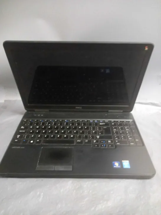 DELL LATITUDE E5540 LAPTOP