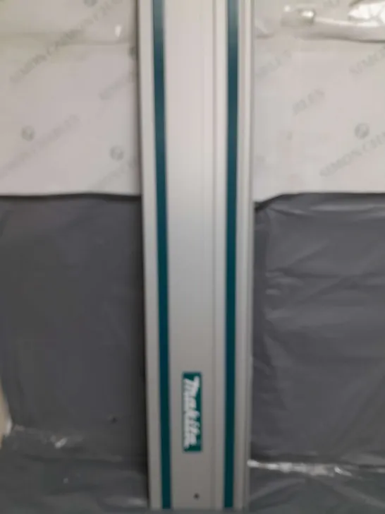 MAKITA 199140-0 1.0M GUIDE RAIL