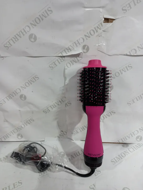 REVLON VOLUMISER - PINK RRP £49.99