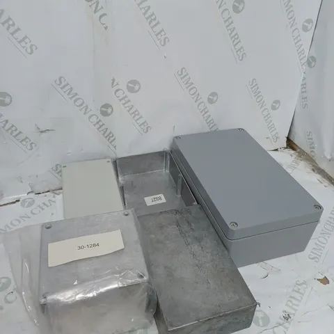 BOX OF ASSORTED METAL CONTAINERS AND METAL STORAGE CONTAINERS 