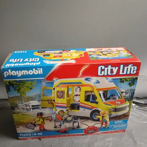 BOXED PLAYMOBIL CITY LIFE - 71202