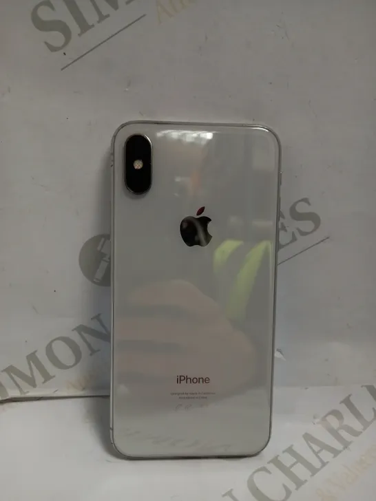 BOX APPLE IPHONE X 64GB IN WHITE