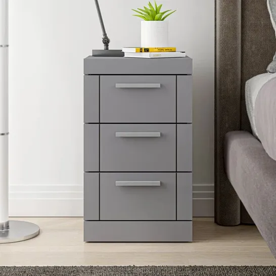 BOXED KIMBERLEY 3-DRAWER BEDSIDE TABLE - COOL GREY (1 BOX)