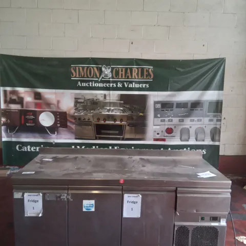 FOOD PREP STATION WITH UNDERCOUNTER FRIDGES 