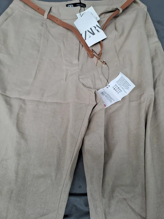 ZARA LINEN PANTS IN BEIGE SIZE MEDIUM