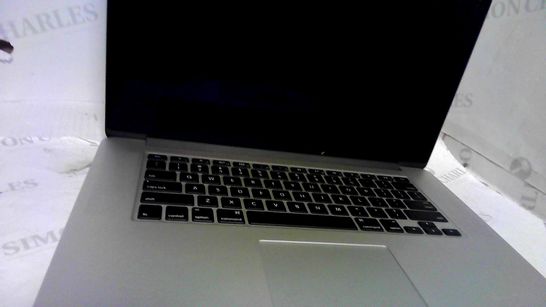 APPLE MACBOOK PRO CORE I7 