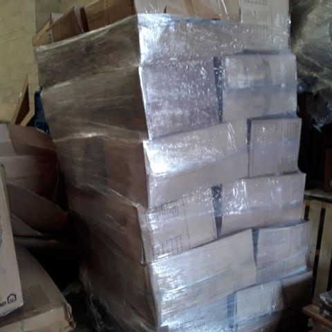 PALLET OF APPROXIMATELY 30 SCREEN PROTECTORS AND PHONE CASES