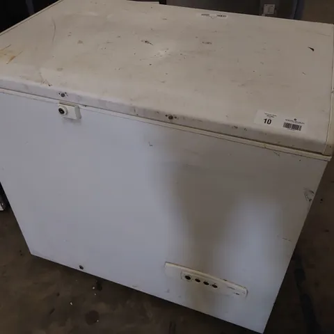 WHIRLPOOL 9.3 c ft CHEST FREEZER