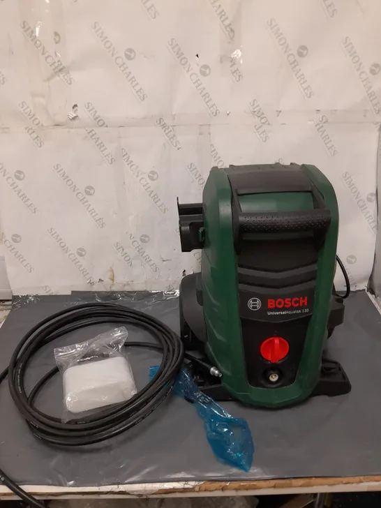 BOSCH UNIVERSAL AQUATAK 135