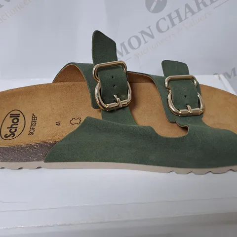 BOXED SCHOLL SANDLES IN GREEN SIZE 7  