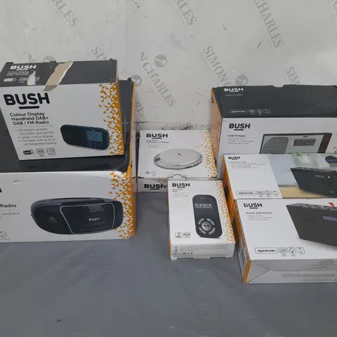 BOX OF APPROXIMATELY 10 ASSORTED ITEMS TO INCLUDE MP3 PLAYER, DAB/FM RADIO AND PORTABLE RADIO