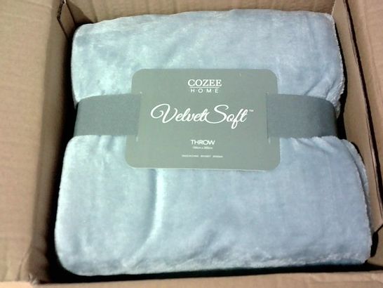 COZEE HOME PLAIN PRINTED AND TEXTURED PACK OF VELVETSOFT THROWS