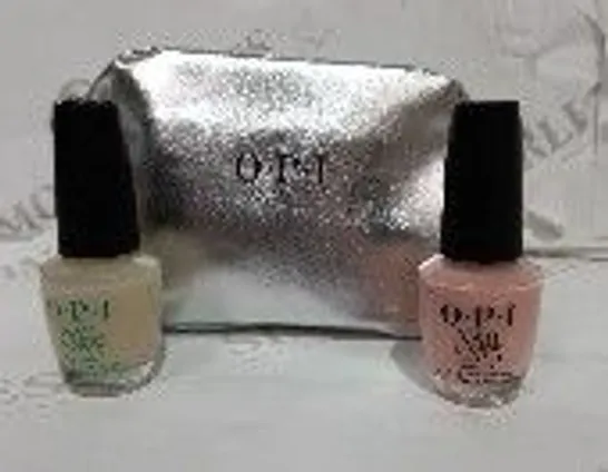 OPI NAIL ENVY SET WITH BAG 