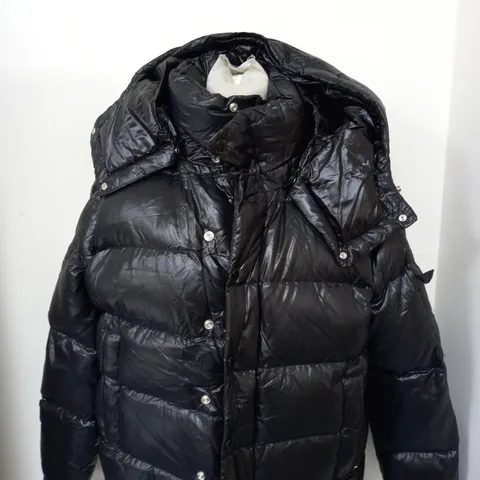 MONCLER JACKET IN BLACK SIZE UNSPECIFIED 