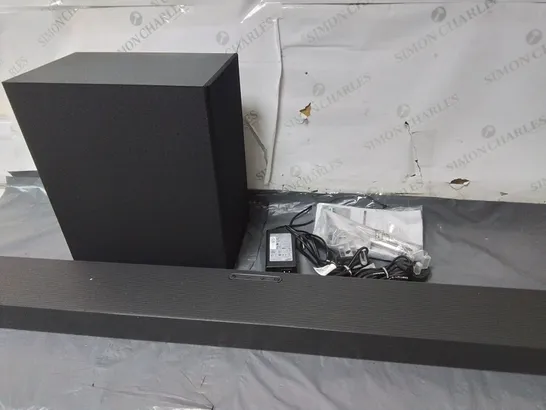 SAMSUNG HW-Q600 SOU DBAR AND SUBWOOFER