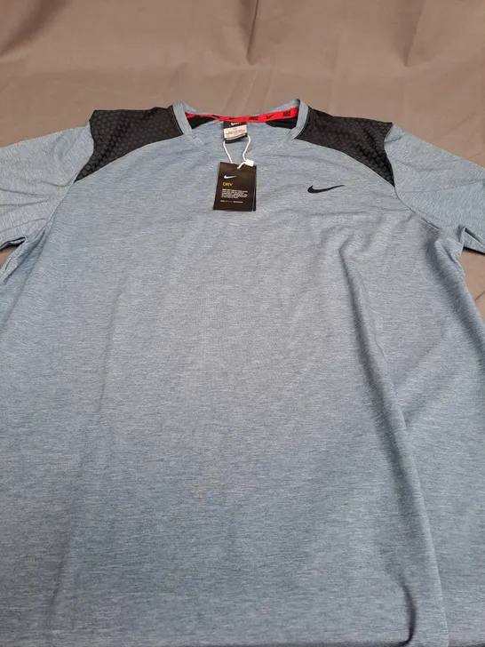 NIKE DRI FIT LIGHT BLUE TOP - XXL