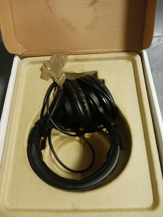 BOXED AUDIO-TECHNICA ATH-M20X 