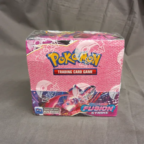 POKEMON TRADING CARD GAME - SWORD AND SHEILD FUSHION STRIKE