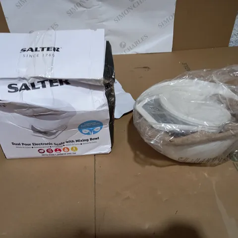 SALTER DUAL POUR ELECTRONIC SCALE WITH MIXING BOWL 