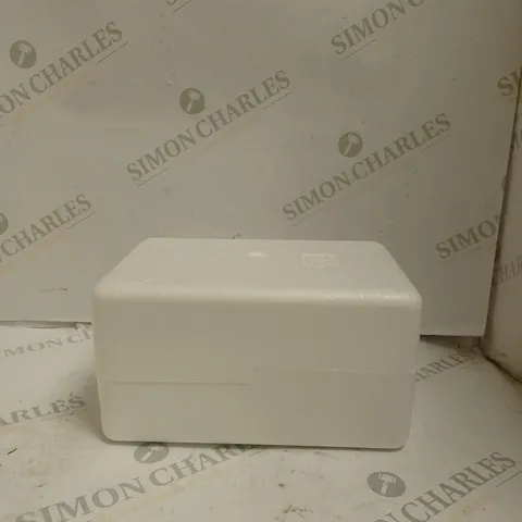 BOX OF APPROX 20 POLYSTYRENE BOXES - SMALL. 