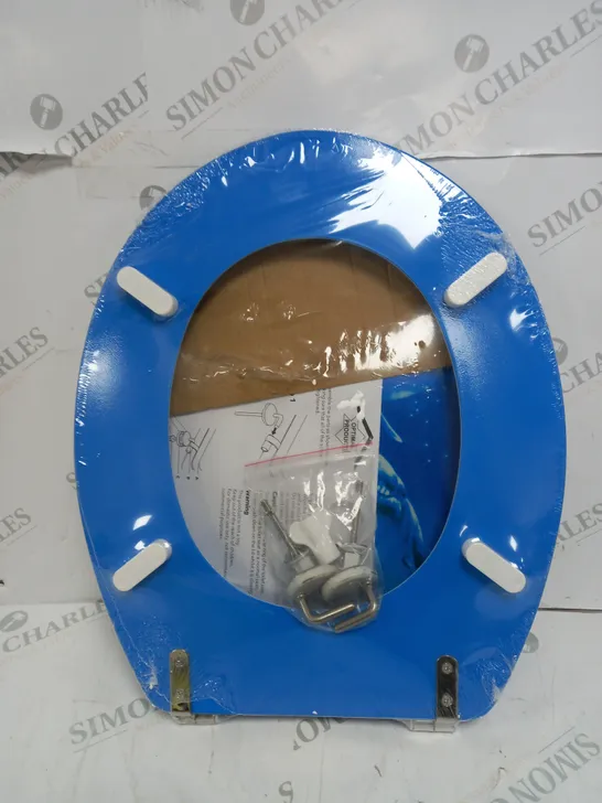 BOXED DOLPHIN FAMILY TOILET SEAT