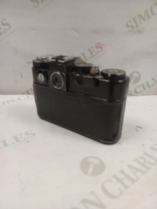 ZENIT 12SD VINTAGE CAMERA 